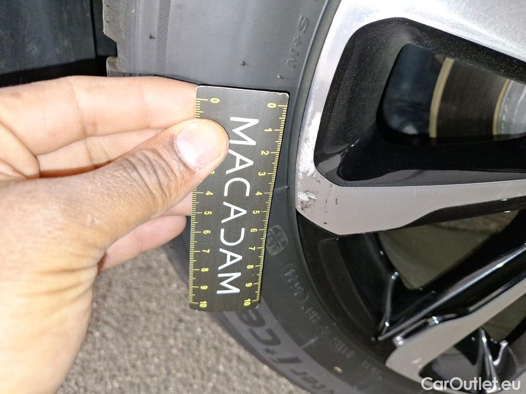  Opel  Crossland  X Business Elegance 1.2 Turbo 130CV BVA6 E6d #13