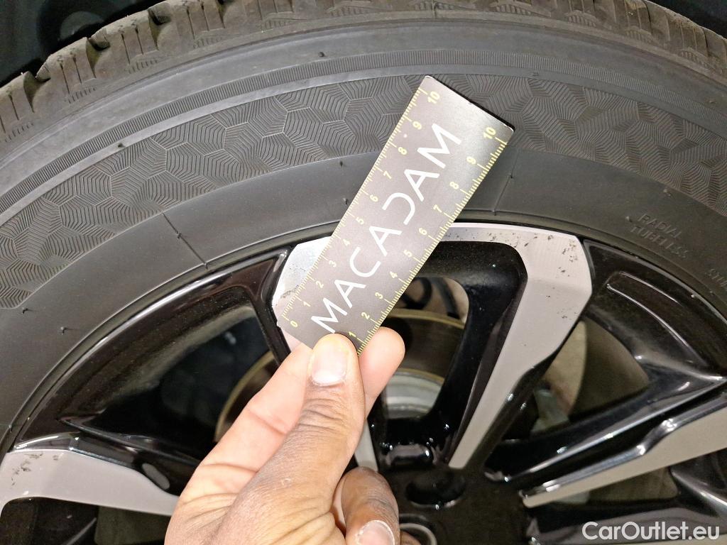  Opel  Crossland  X Business Elegance 1.2 Turbo 130CV BVA6 E6d #15