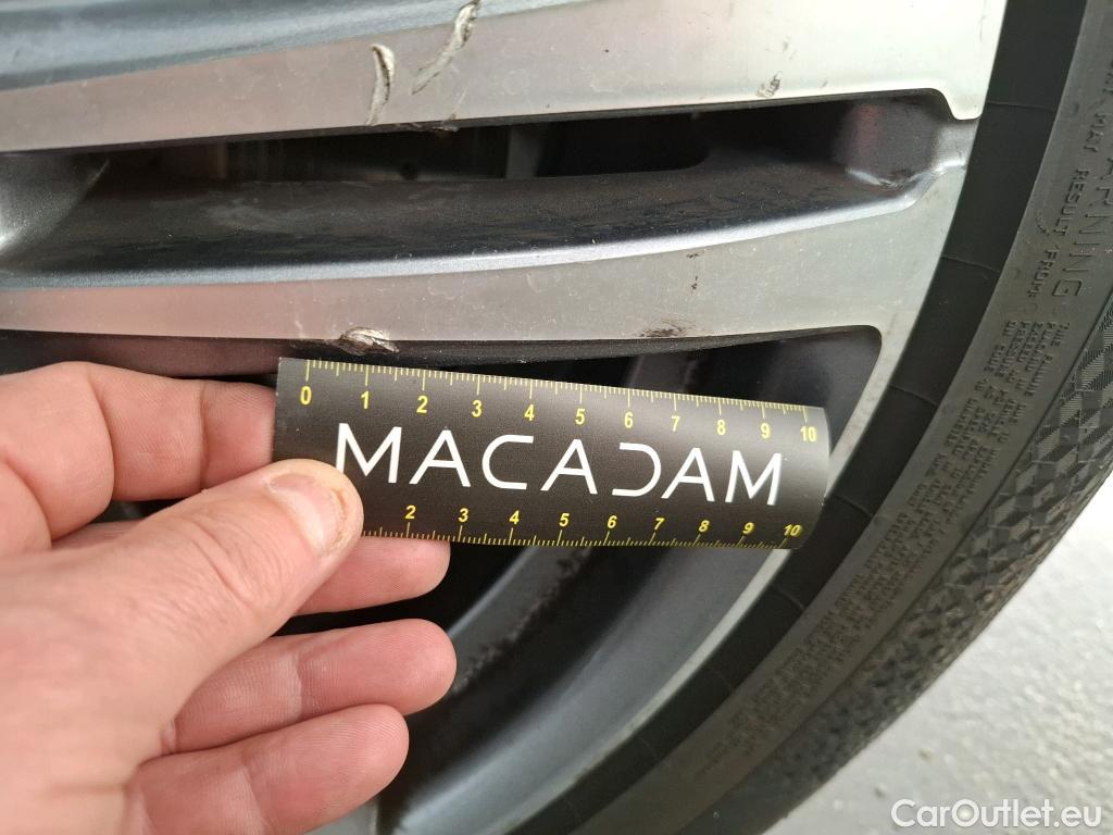  Mercedes  G-Klasee MERCEDES-BENZ GLC / 2019 / 5P / SUV 2.0 GLC 300 E BUSINESS LINE 4MATIC #11