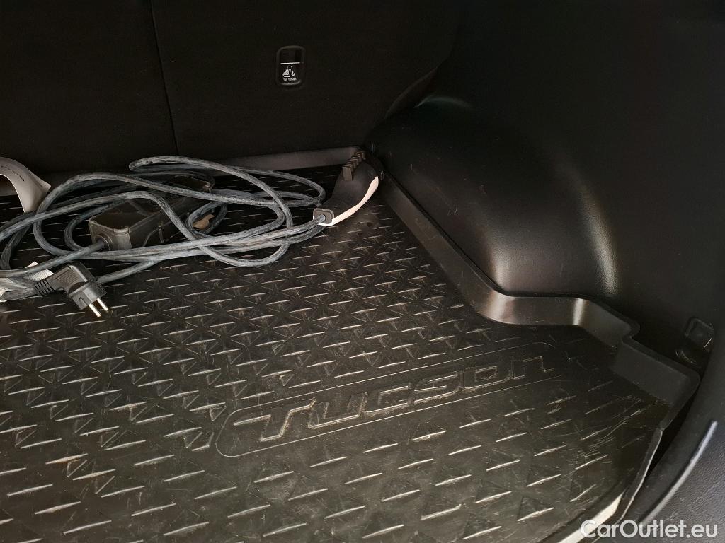  Hyundai  Tucson HYUNDAI  / 2020 / 5P / SUV 1.6 PHEV 265 HTRAC CREATIVE 4WD AUTO #16