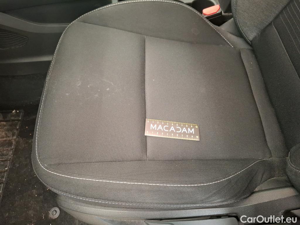  Renault  Captur  II Business 1.5 dCi 115CV BVM6 E6dT #51