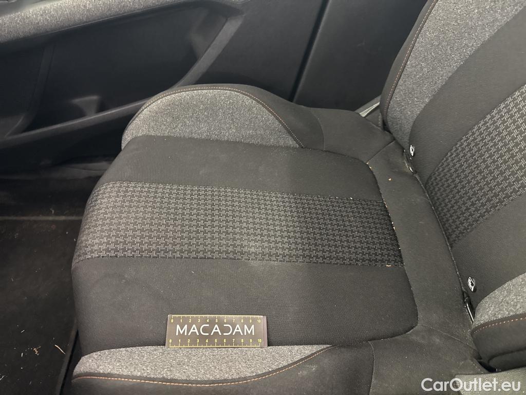  Peugeot  3008  Active Pack 1.5 HDi 130CV BVA8 E6d / VO RECONDITIONNE - PHOTOS AVANT RECONDITIONNEMENT #15