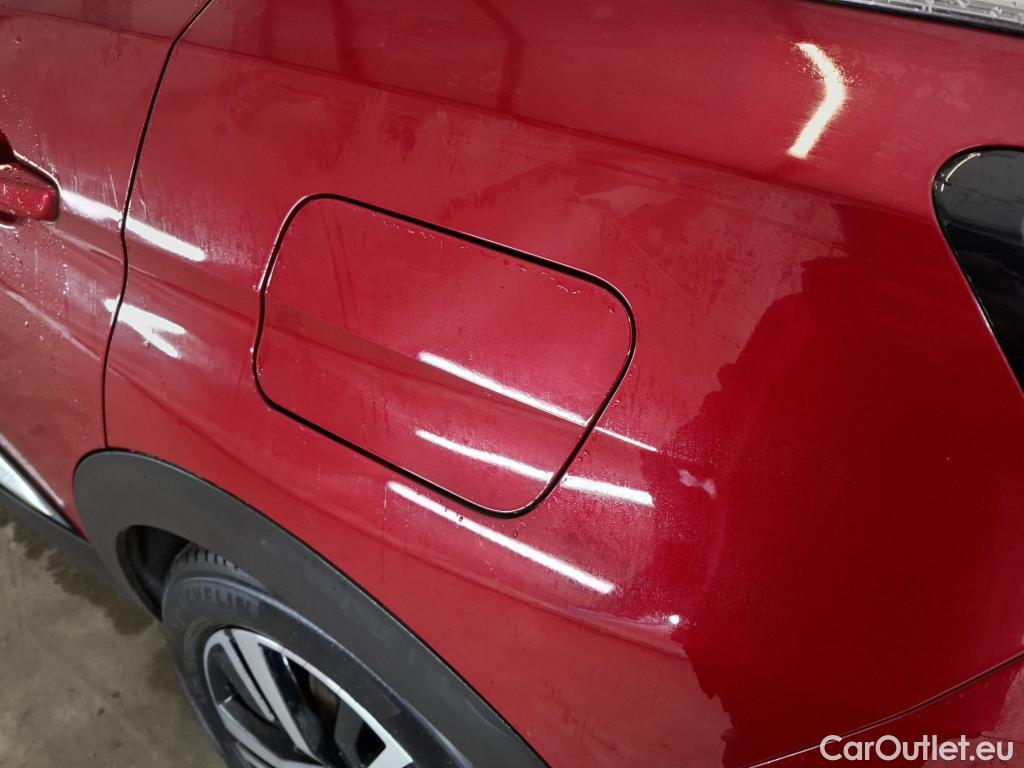  Peugeot  3008 PEUGEOT  / 2020 / 5P / SUV 1.6 HYBRID4 300 E-EAT8 GT #72