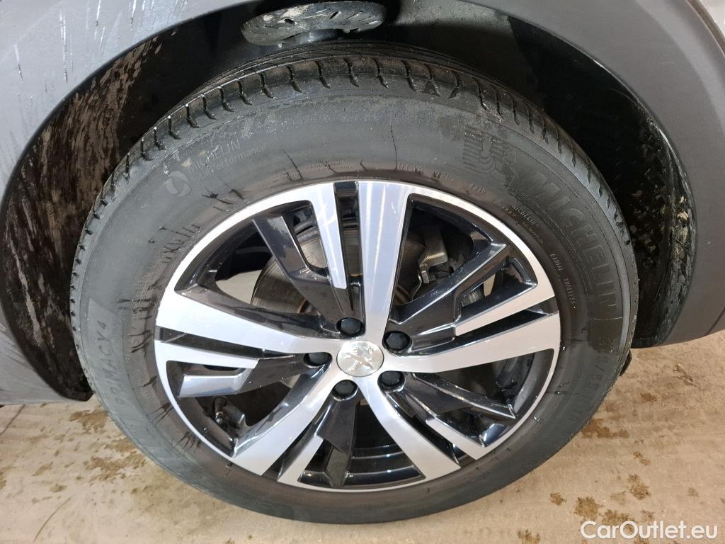  Peugeot  3008  Allure Business 1.2 PureTech 130CV BVM6 E6d #22