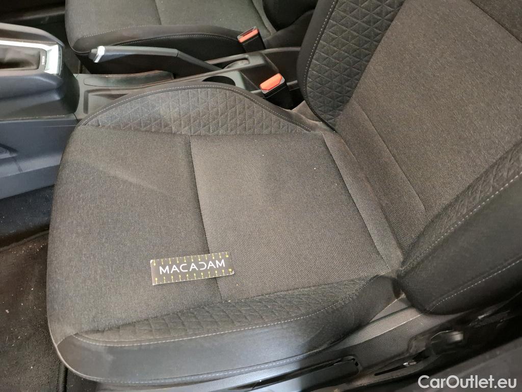  Renault  Clio  V Business 1.6 E-TECH Hybrid 140CV BVA6 E6d #16