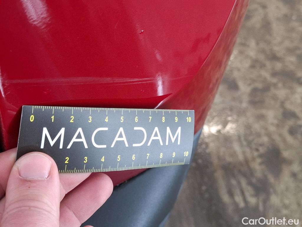  Peugeot  3008 PEUGEOT  / 2020 / 5P / SUV 1.6 HYBRID4 300 E-EAT8 GT #59