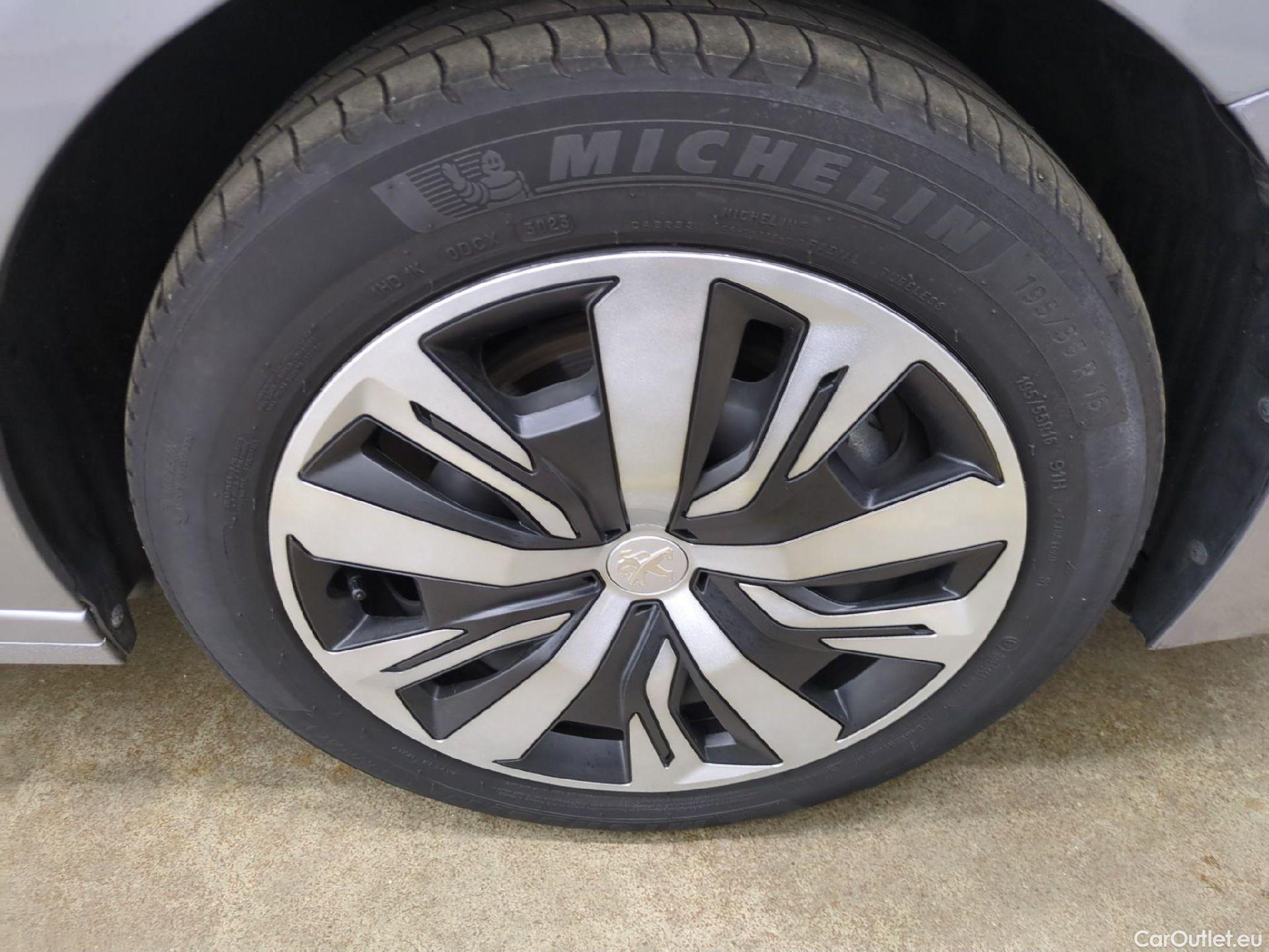  Peugeot  208  Active Pack 1.2 PureTech 100CV BVM6 E6d #4