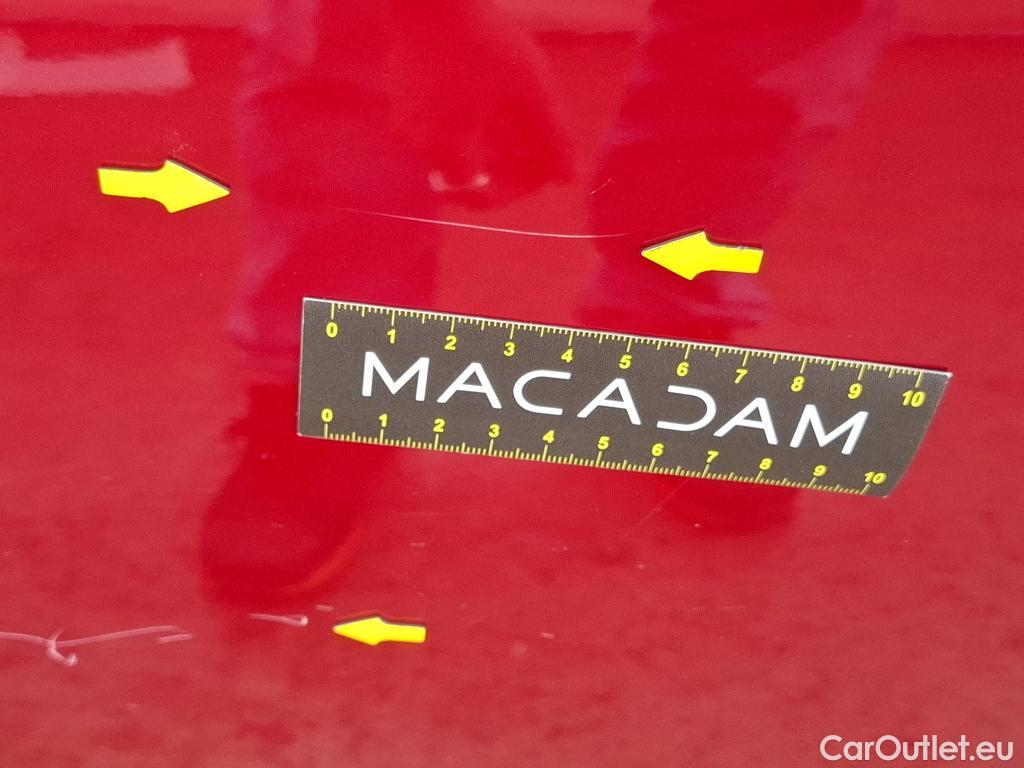  Peugeot  3008 PEUGEOT  / 2020 / 5P / SUV 1.6 HYBRID4 300 E-EAT8 GT #11