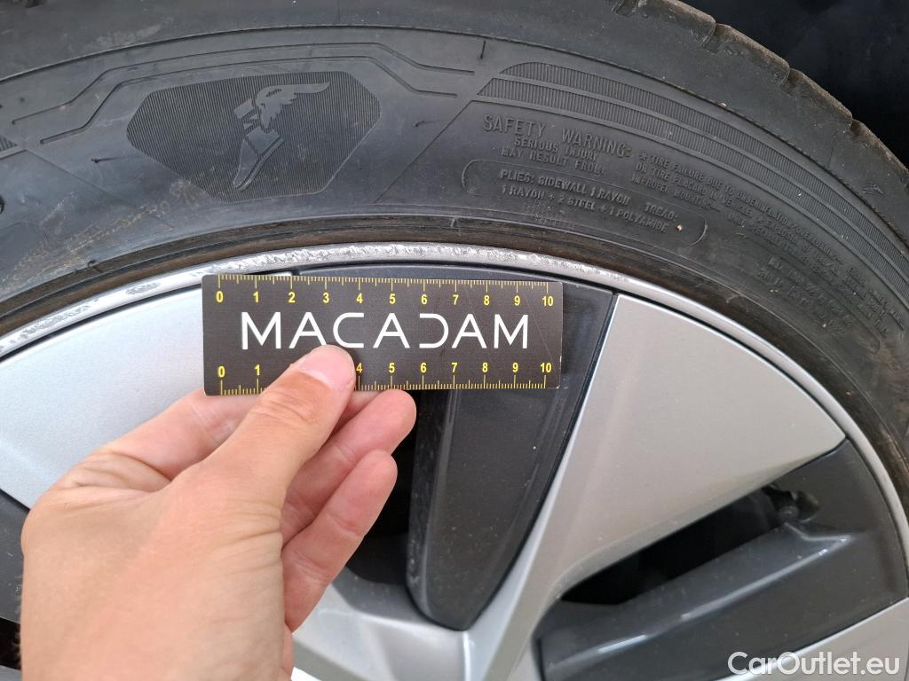  Tesla  Model Y TESLA   2021  5P  SUV RWD #21