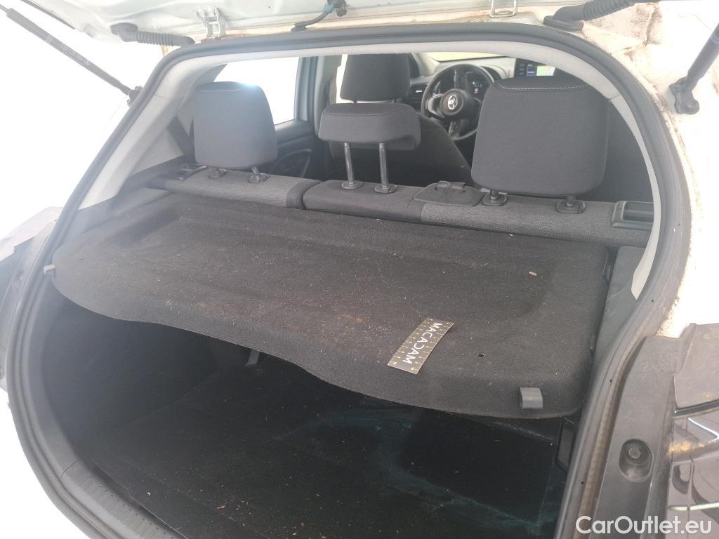  Toyota  Yaris TOYOTA  Hybride / 2019 / 5P / Berline Hybride 116h France Business #39