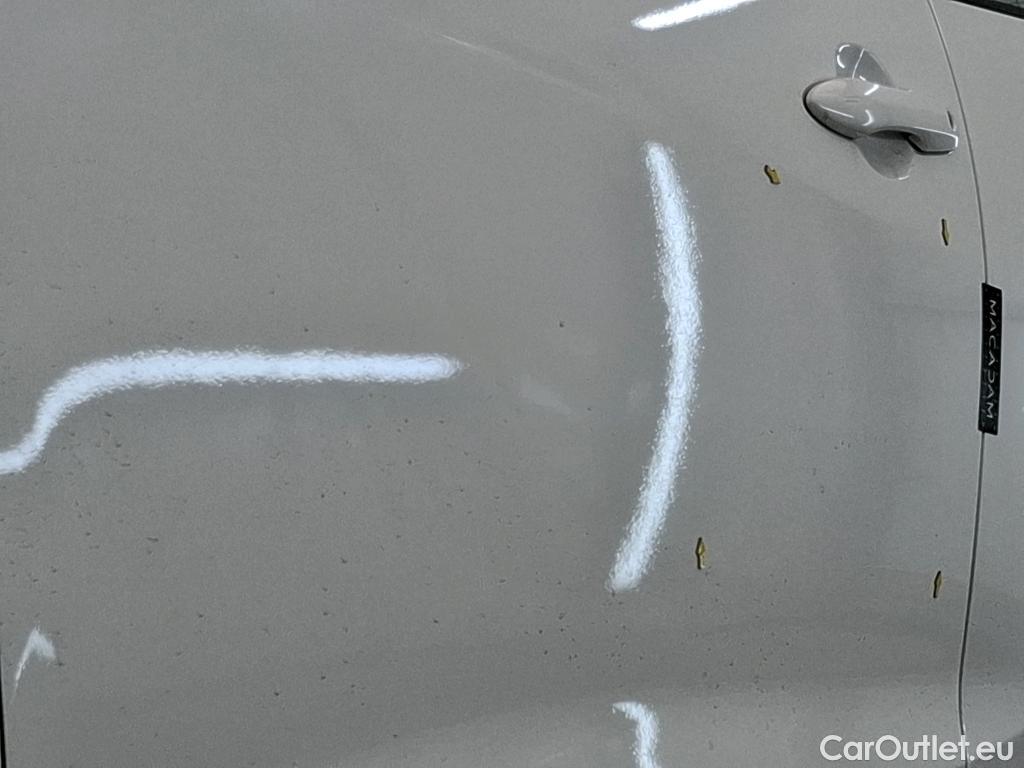  Toyota  Yaris TOYOTA  Hybride / 2019 / 5P / Berline Hybride 116h France Business #31