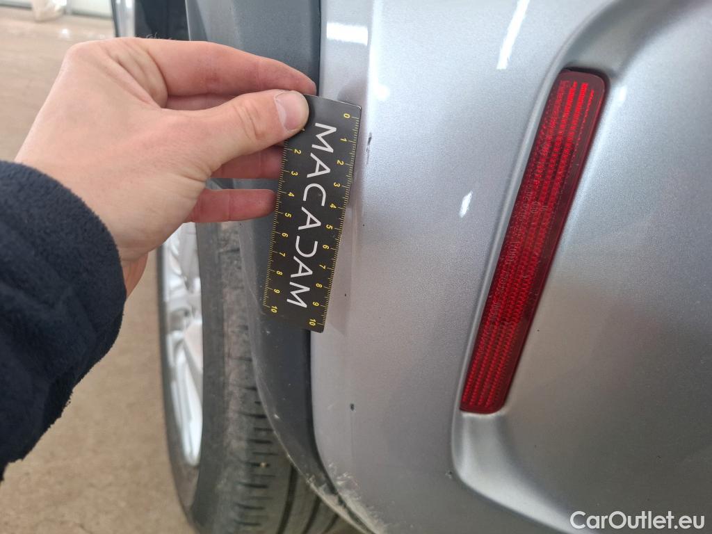  Toyota  Yaris Cross TOYOTA  Hybride / 2021 / 5P / SUV 1.5 HYBRID 116H DYNAMIC BUSINESS BEY AWD #17