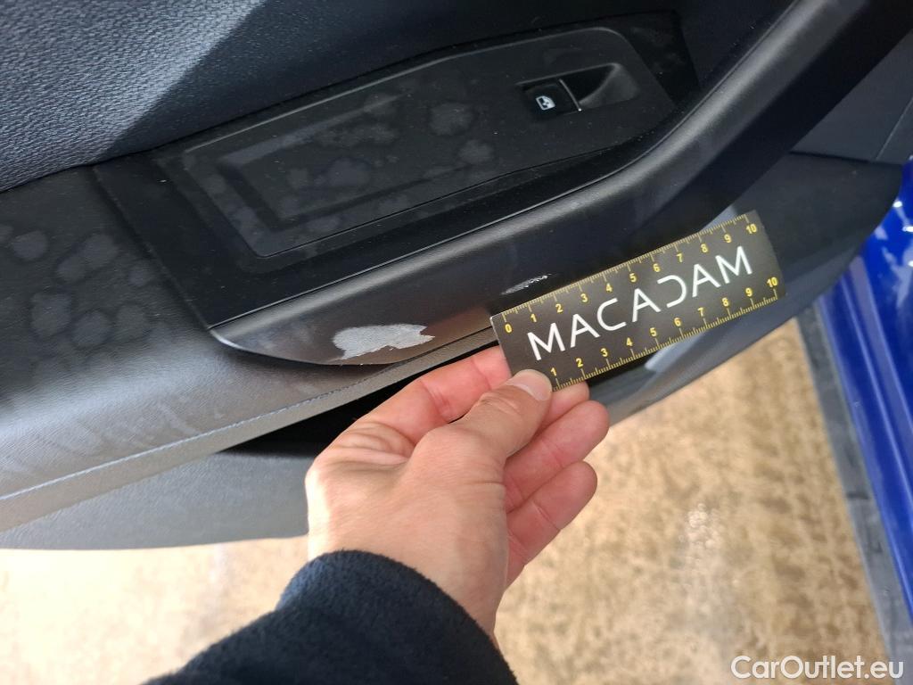  Volkswagen  T-ROC  R-Line 1.5 TSI 150CV BVA7 E6d #7