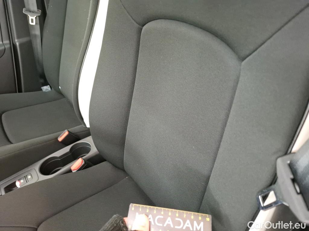  Renault  Zoe  Business 52kWh BVA #11