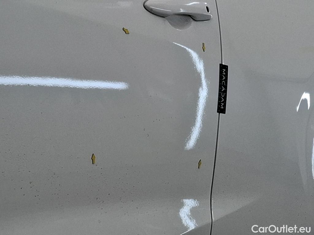  Toyota  Yaris TOYOTA  Hybride / 2019 / 5P / Berline Hybride 116h France Business #24