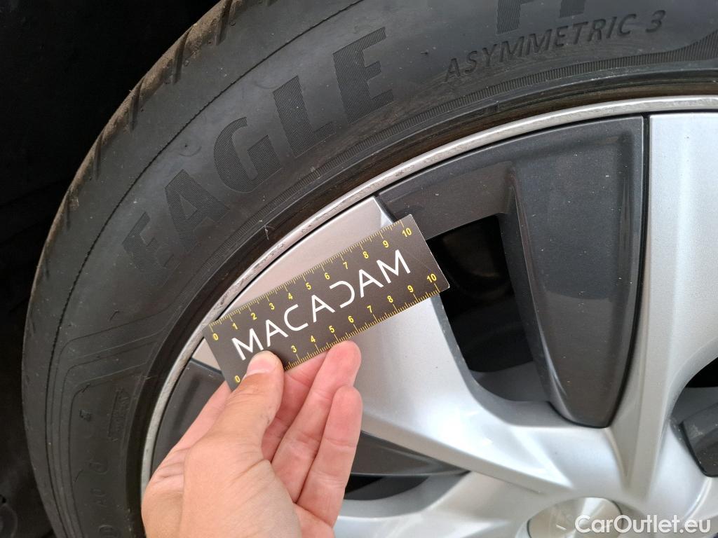  Tesla  Model Y TESLA   2021  5P  SUV RWD #9