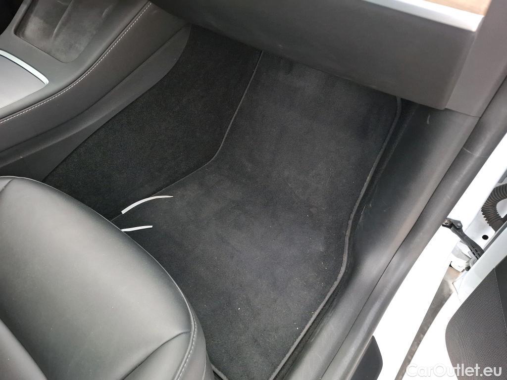  Tesla  Model Y TESLA   2021  5P  SUV RWD #2