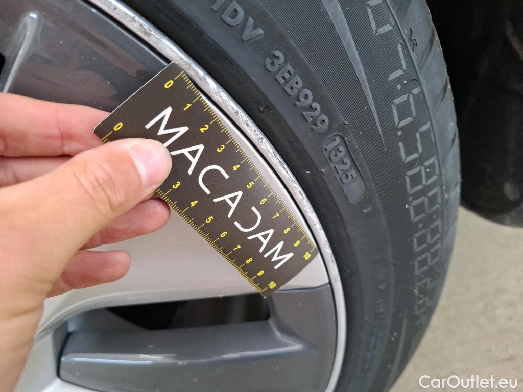  Tesla  Model Y TESLA   2021  5P  SUV RWD #13