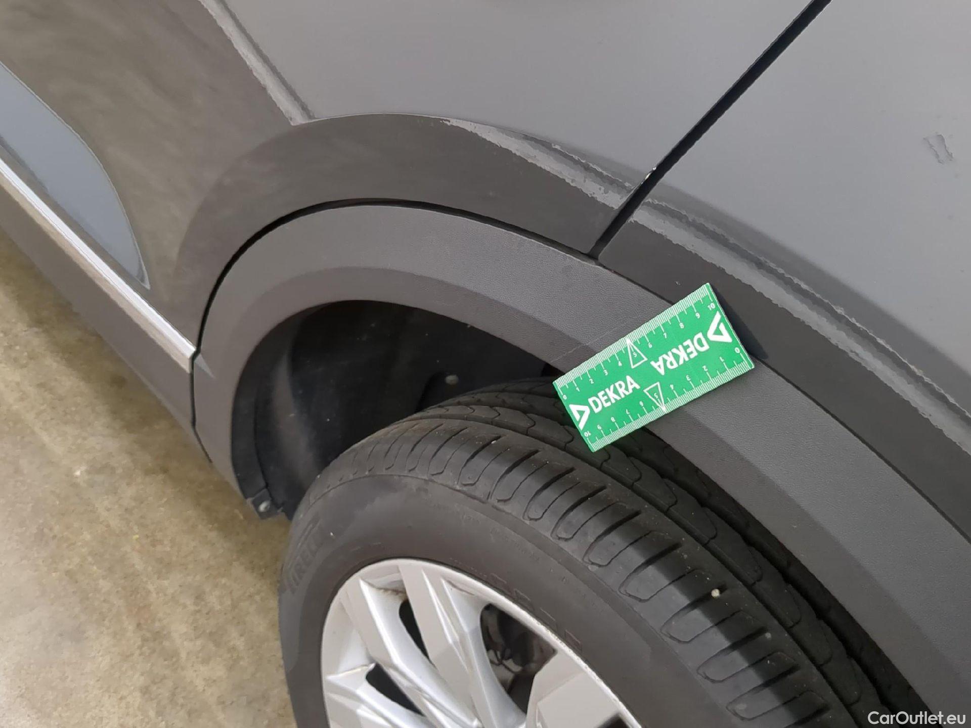  Volkswagen  T-ROC  CARAT  2.0 TDI 150CV BVM6 E6d #14