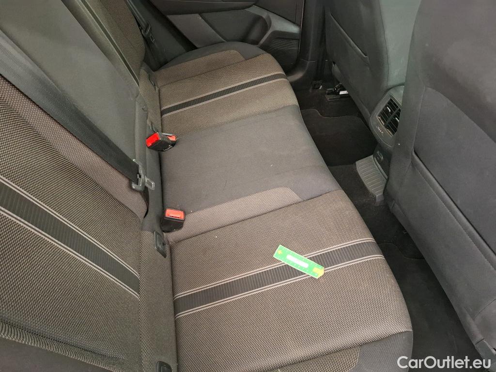  Volkswagen  T-ROC VOLKSWAGEN  / 2017 / 5P / SUV 1.6 TDI 115 LOUNGE BUSINESS #34