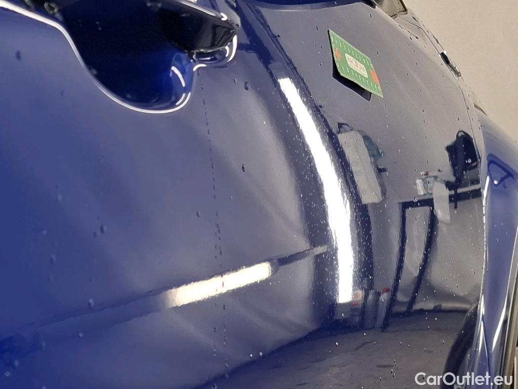  Toyota  C-HR TOYOTA  / 2016 / 5P / SUV 1.8 HYBRIDE 122 DISTINCTIVE #11