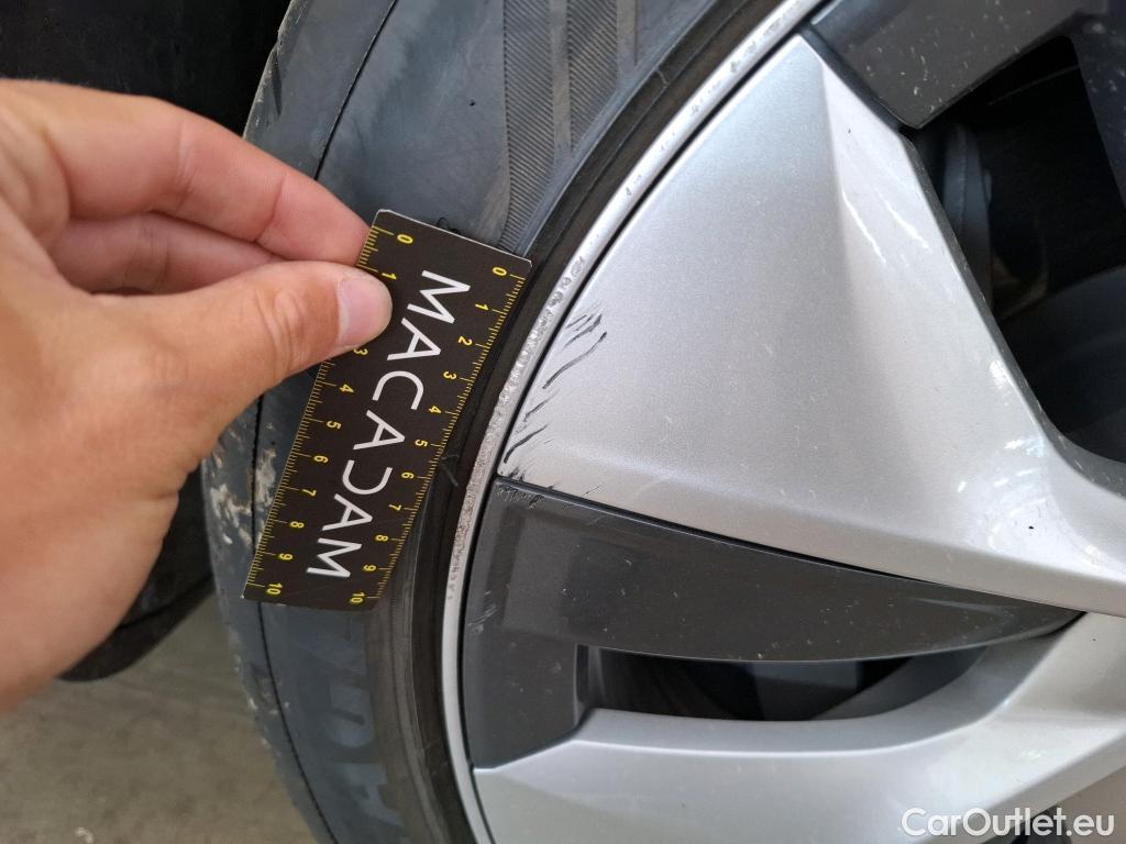  Tesla  Model Y TESLA   2021  5P  SUV RWD #22