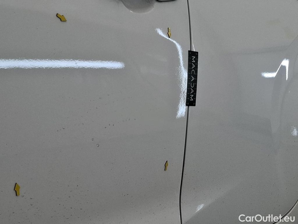  Toyota  Yaris TOYOTA  Hybride / 2019 / 5P / Berline Hybride 116h France Business #20