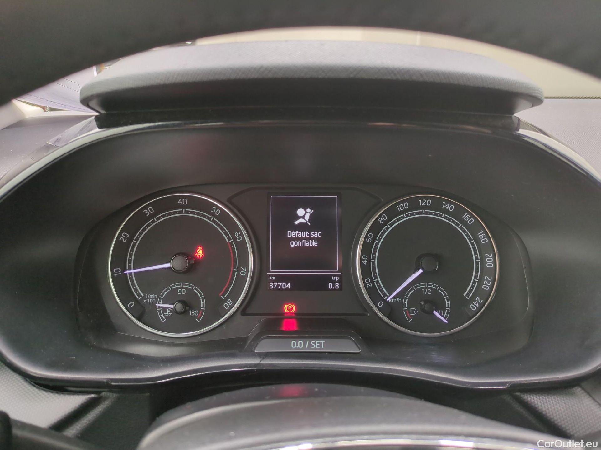  Skoda  Fabia  Ambition 1.0 MPI 80CV BVM5 E6d #2