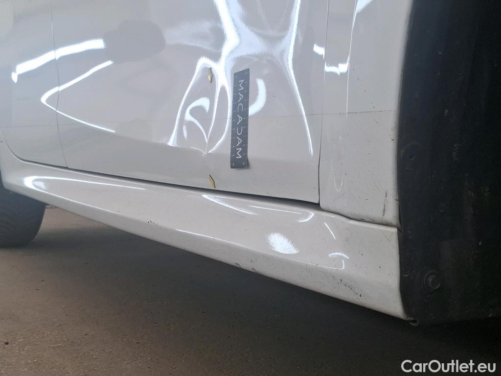  Toyota  Yaris TOYOTA  Hybride / 2019 / 5P / Berline Hybride 116h France Business #2