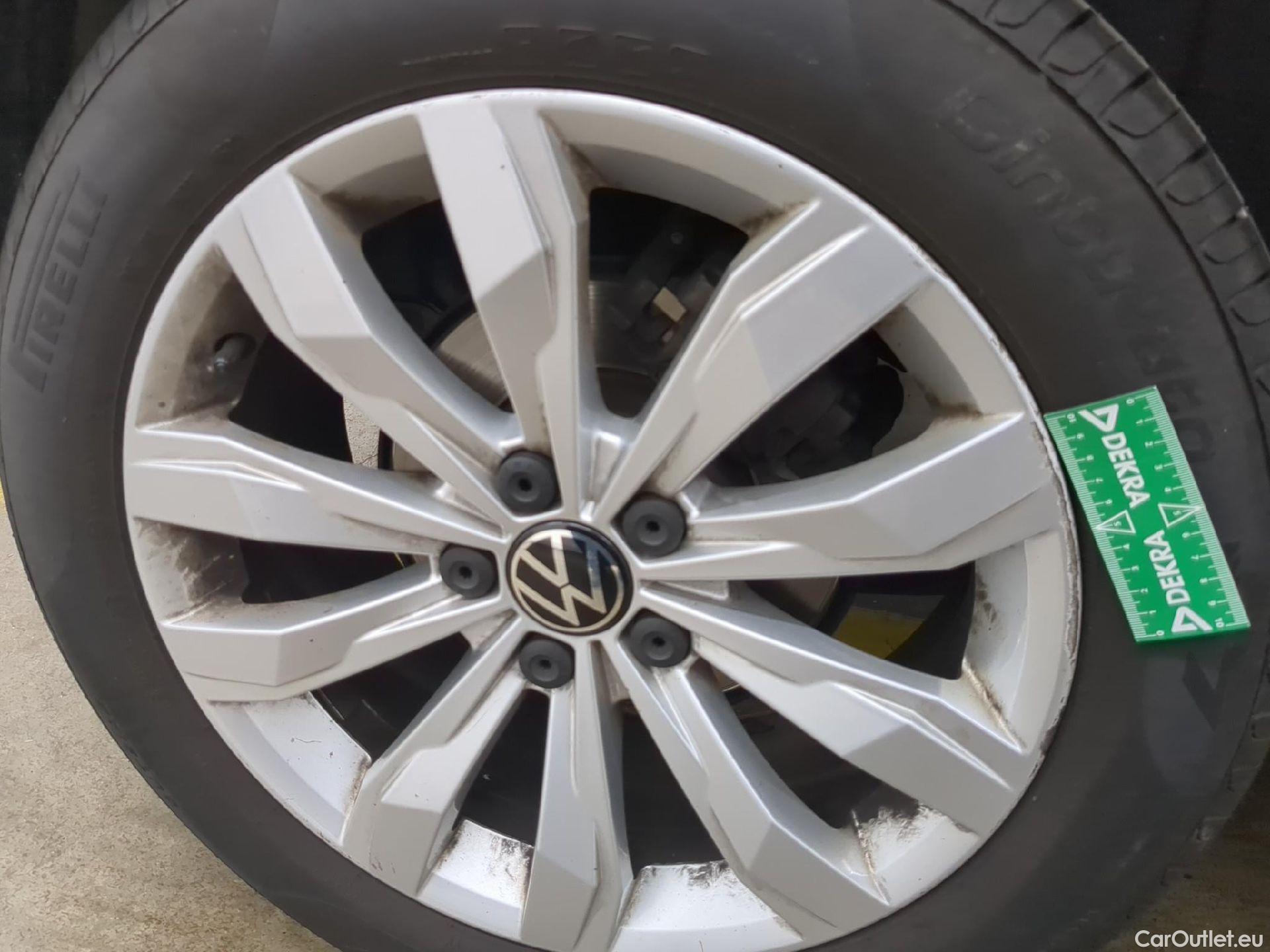  Volkswagen  T-ROC  CARAT  2.0 TDI 150CV BVM6 E6d #2