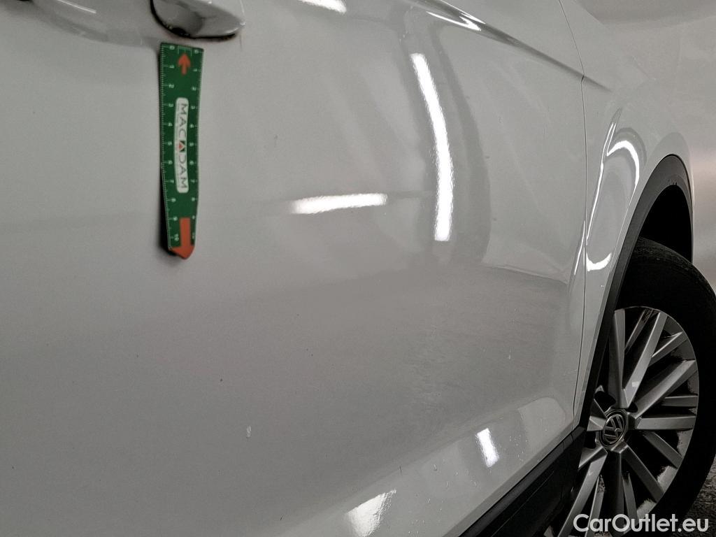  Volkswagen  T-ROC VOLKSWAGEN  / 2017 / 5P / SUV 1.6 TDI 115 LOUNGE BUSINESS #14