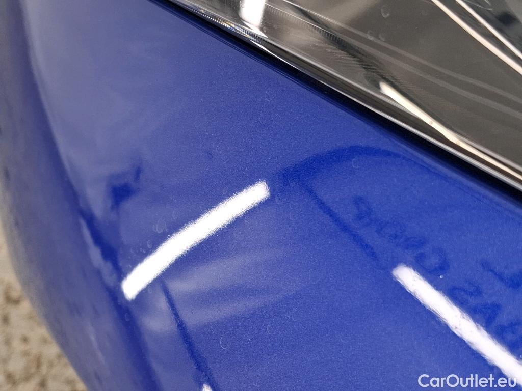  Toyota  C-HR TOYOTA  / 2016 / 5P / SUV 1.8 HYBRIDE 122 DISTINCTIVE #16