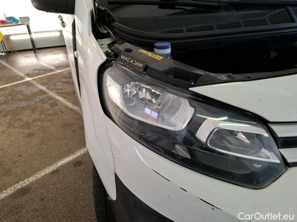  Citroen  Jumpy  Fourgon Club M 1.5 BlueHDi 100CV BVM6 E6d #44