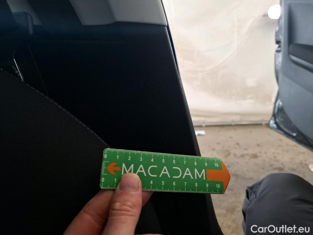  Peugeot  208  Affaire Premium Pack 1.2 80CV BVM5 E6dT #4