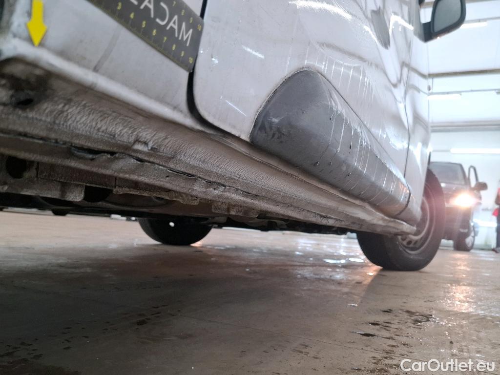  Peugeot  Expert PEUGEOT  / 2016 / 4P / Fourgon tôlé 1.5 BHDI 120 S&S TAILLE M PACK ASPHALT #9