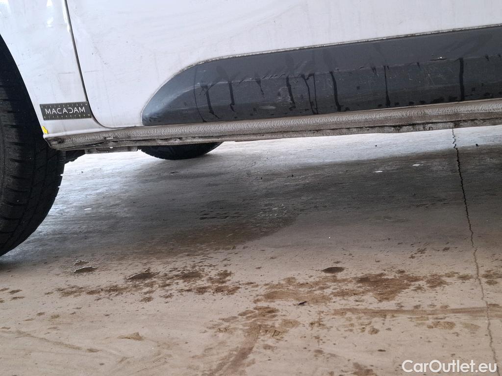  Peugeot  Expert PEUGEOT  / 2016 / 4P / Fourgon tôlé 1.5 BHDI 120 S&S TAILLE M PACK ASPHALT #4