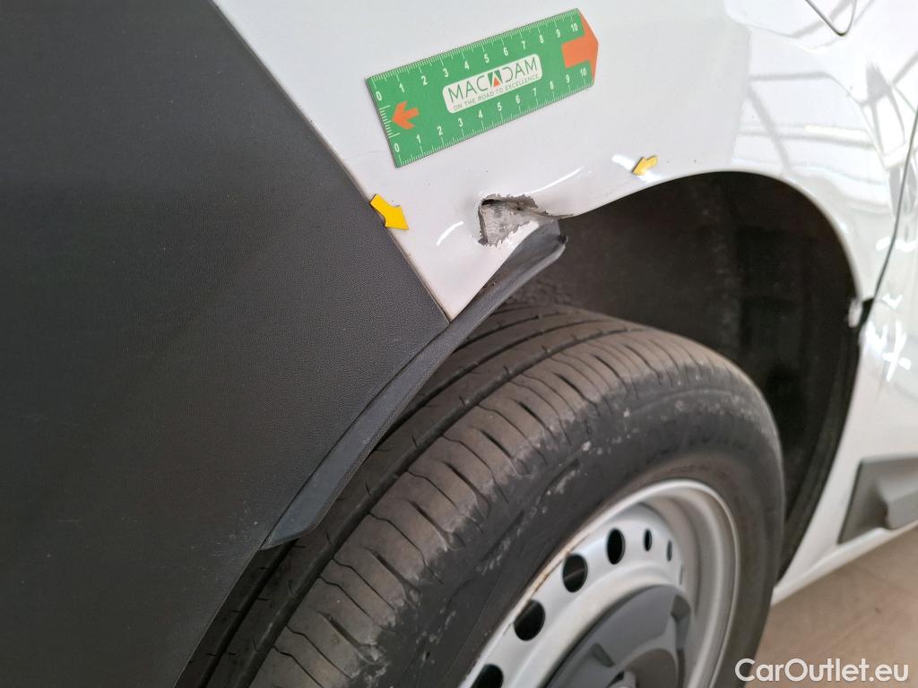  Renault  Kangoo RENAULT  / 2021 / 4P / Fourgonnette Extra - Blue dCi95 Sésame Ouvre Toi #2