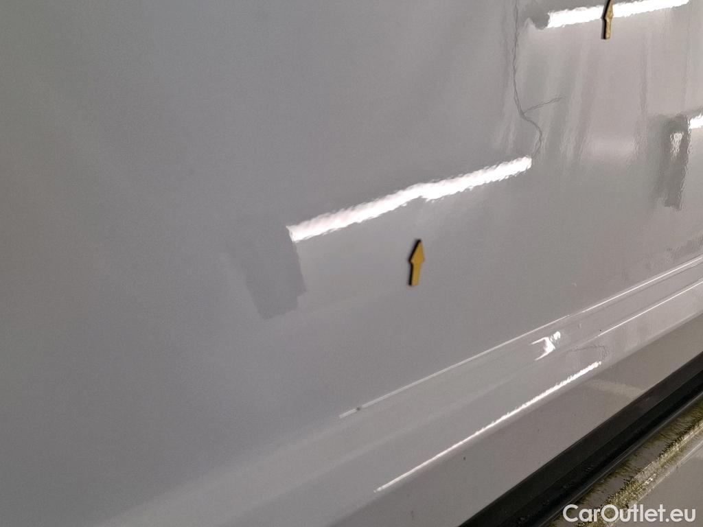  Renault  Trafic RENAULT  VU 4p Fourgon FG-GCF L1H1 1000 dCi 90 #9