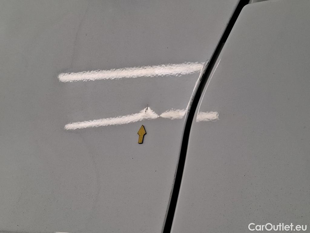  Renault  Trafic RENAULT  VU 4p Fourgon FG-GCF L1H1 1000 dCi 90 #67