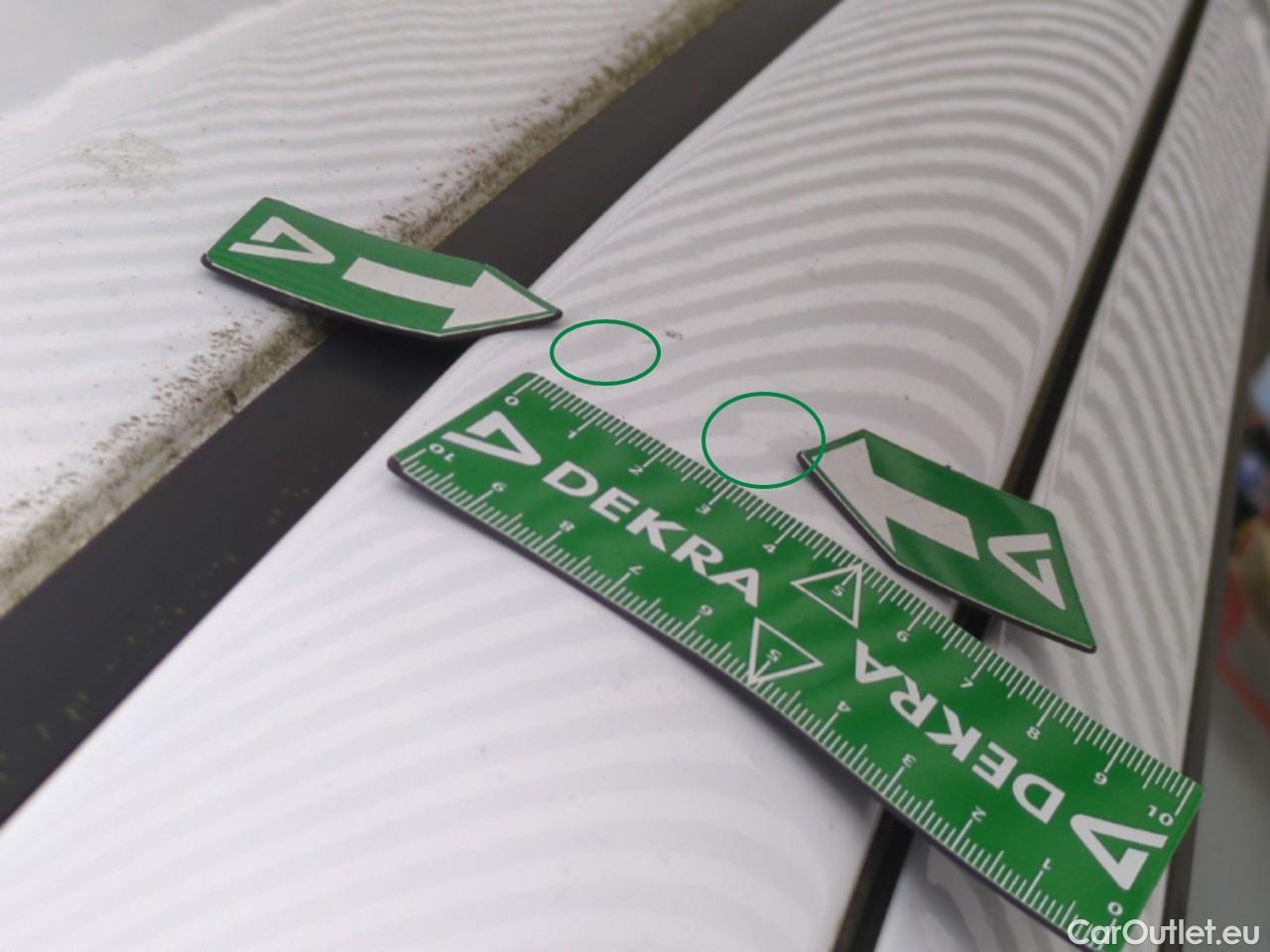  Toyota  Yaris  Hybride Affaires / 2017 / 5P / Berline 1.5 VVT-I HYBRID AUTO France Business #5