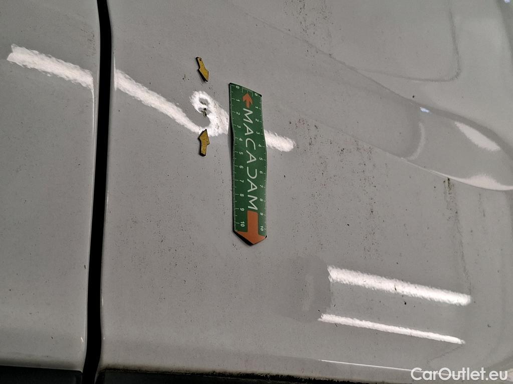  Renault  Trafic RENAULT  VU 4p Fourgon FG-GCF L1H1 1000 dCi 90 #62