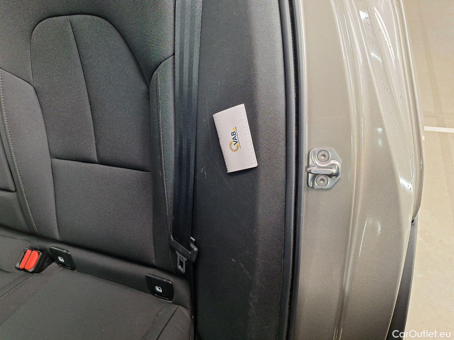  Volvo  XC 40 Volvo, XC40 '17, Volvo XC40 T5 Recharge Geartronic Inscription Expr #40