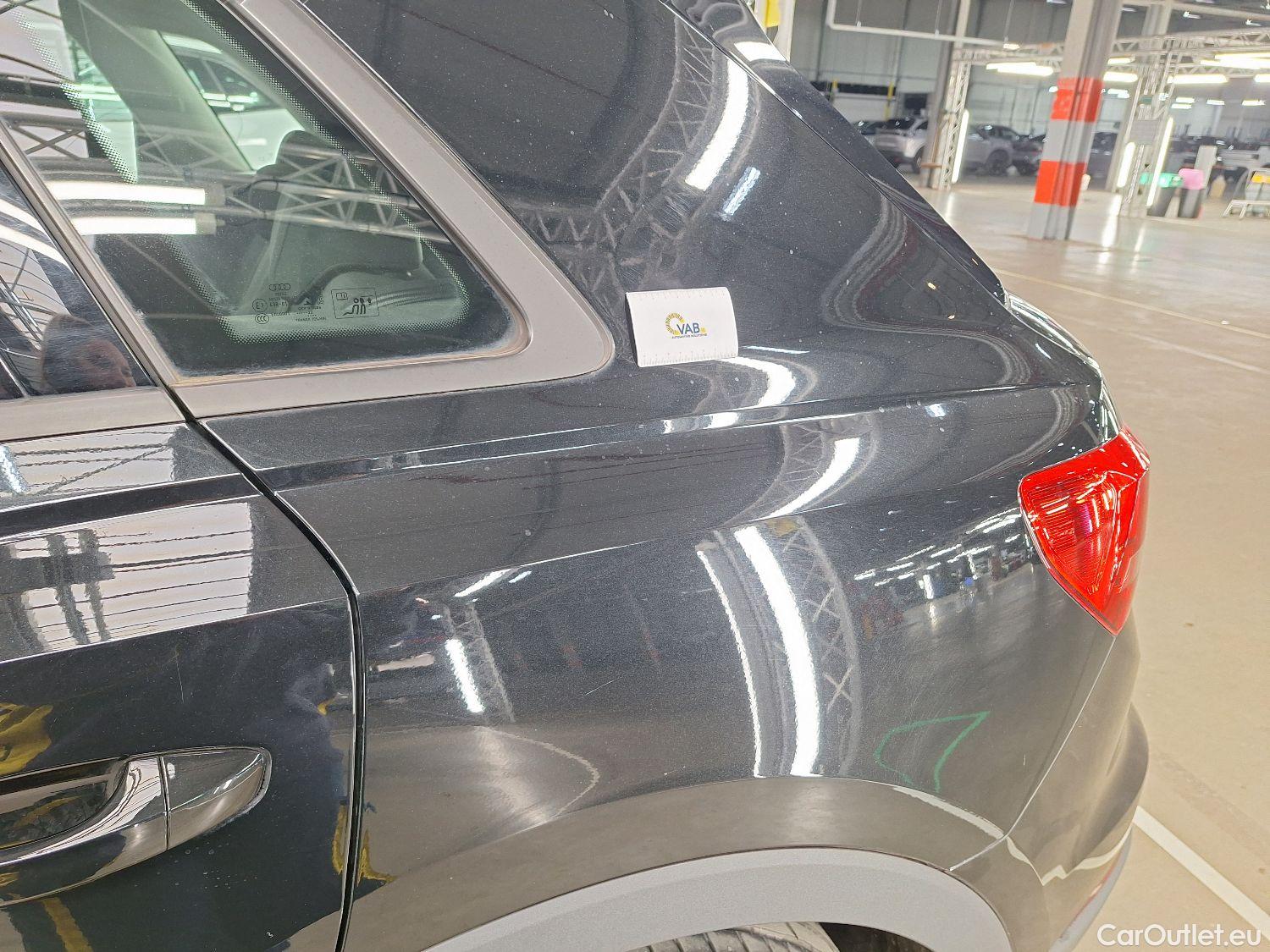  Audi  Q3 Audi,  '18, Audi  35 TDI S Tronic Bus. Ed. Attraction 5d #36