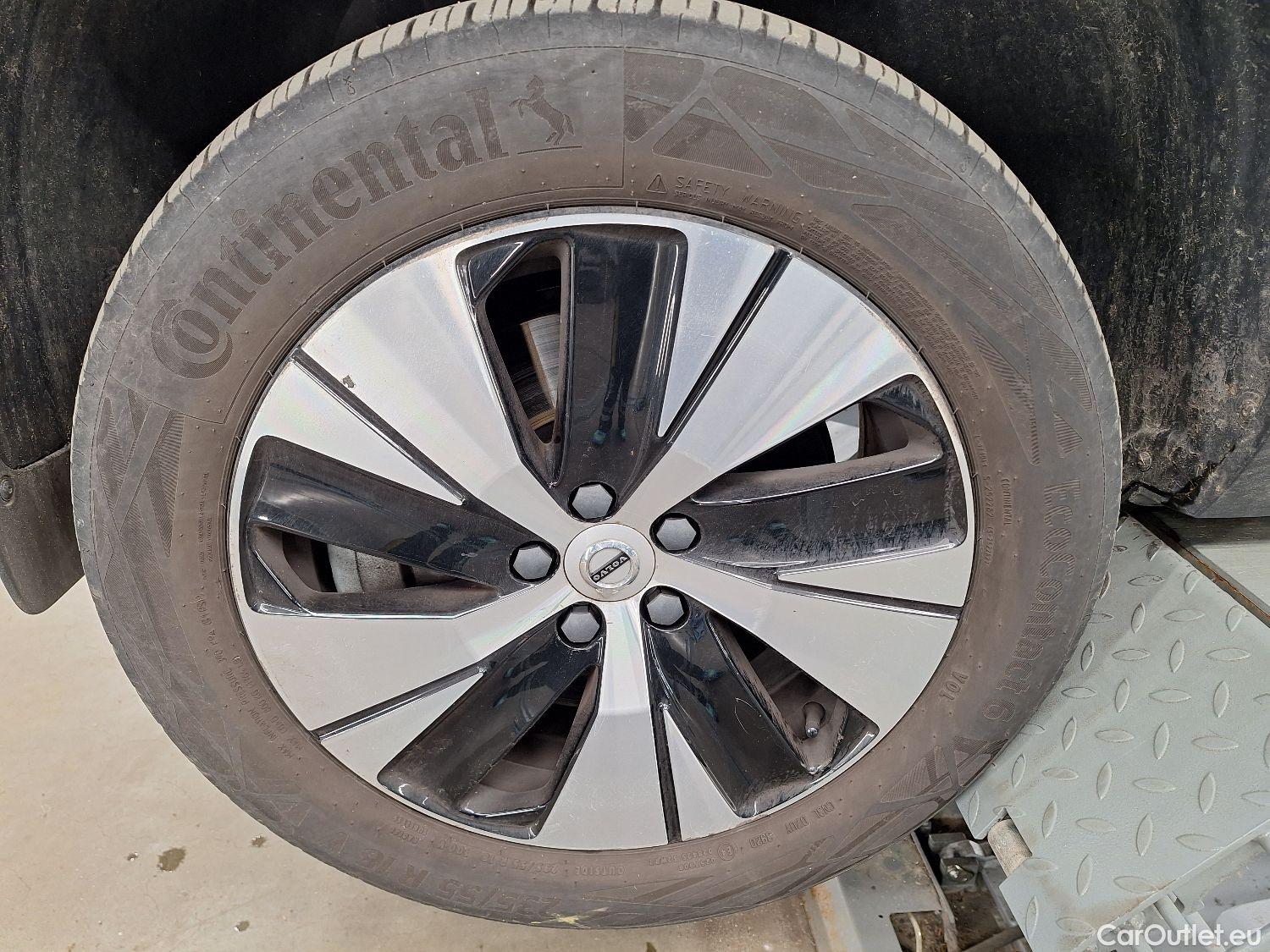  Volvo  XC 40 Volvo, XC40 '17, Volvo XC40 T5 Recharge Geartronic Inscription Expr #27