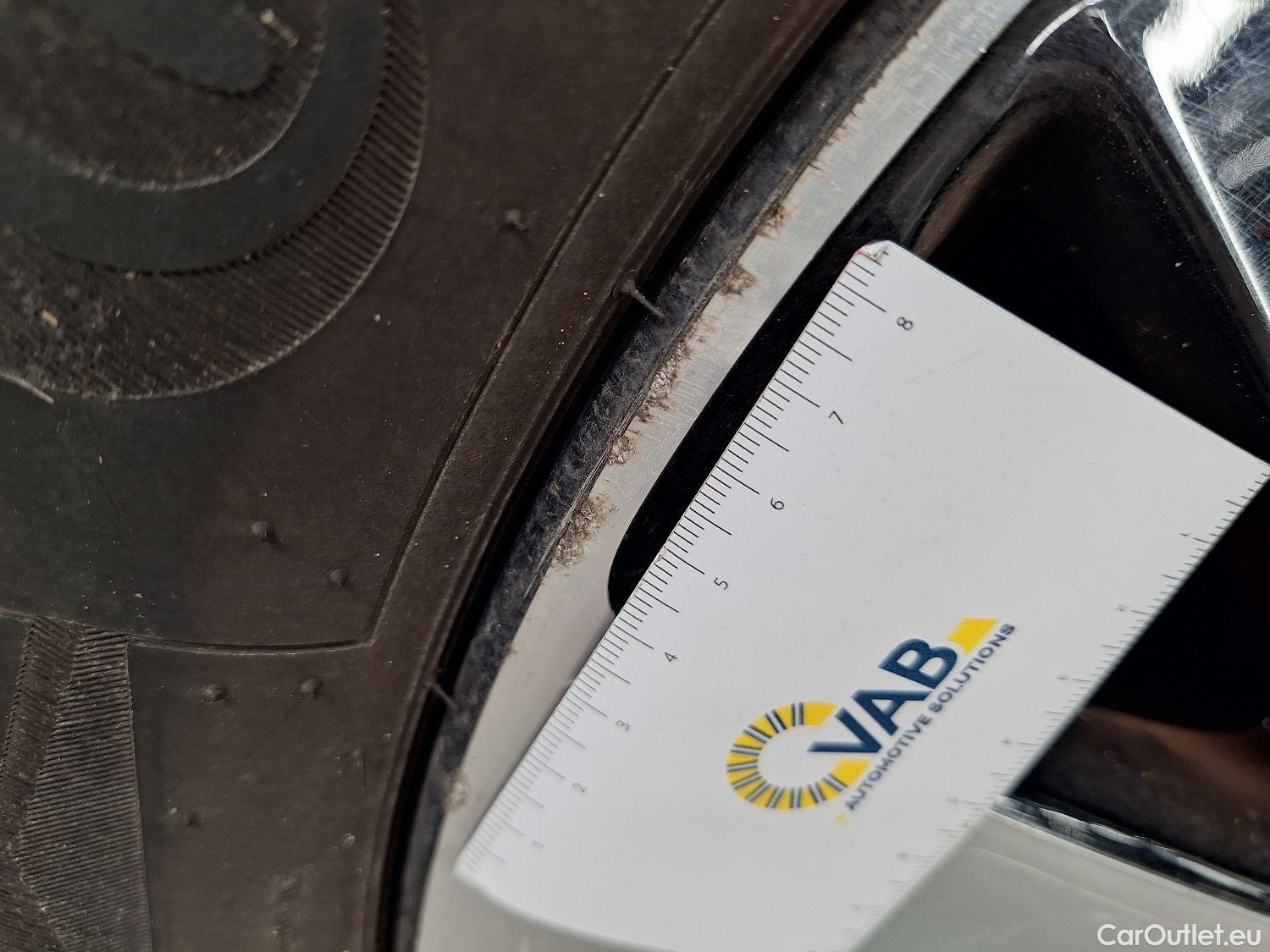  Volvo  XC 40 Volvo, XC40 '17, Volvo XC40 T5 Recharge Geartronic Inscription Expr #18