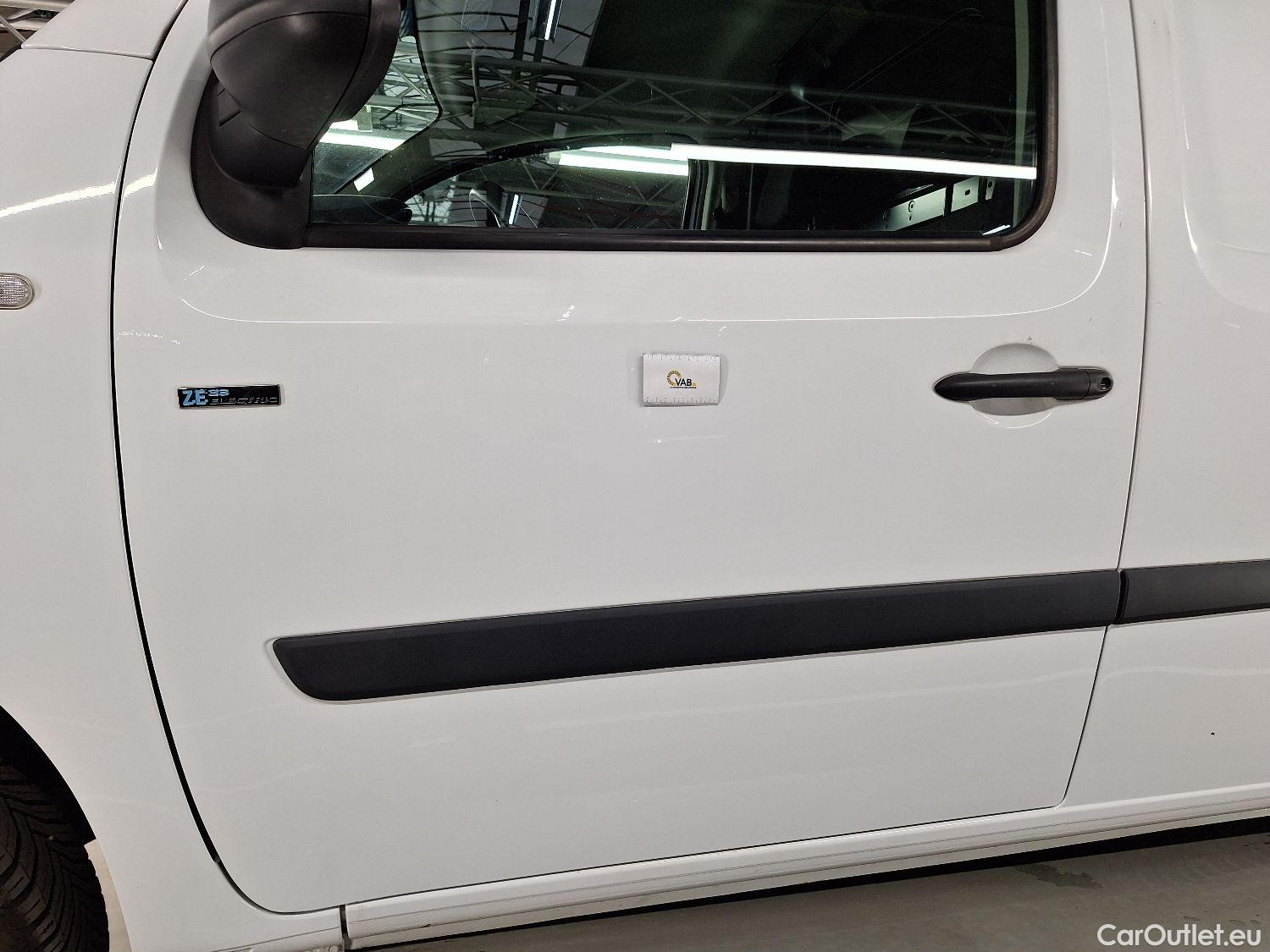  Renault  Kangoo Renault, _ Exp '13 BEV, Renault  Express  E-TECH 33 B-Buy 3d #23