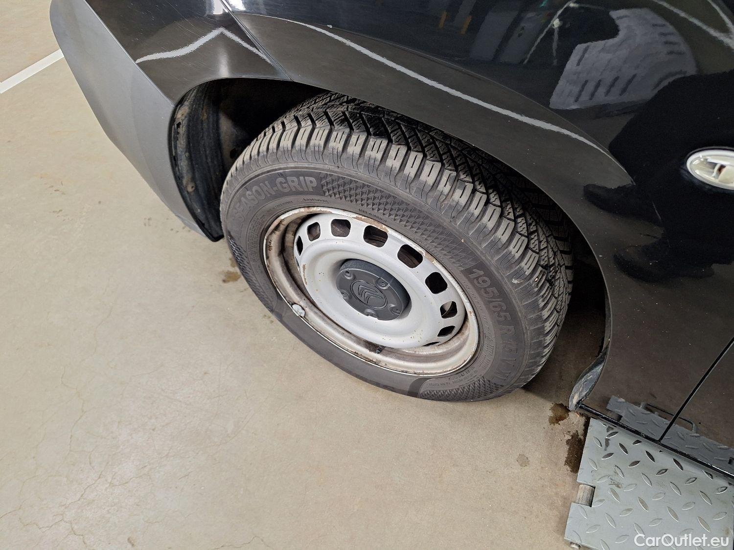  Citroen  Berlingo Citroën, _ '18, Citroën  M Light 1.5 BlueHDi 75 MAN Club 4 #38