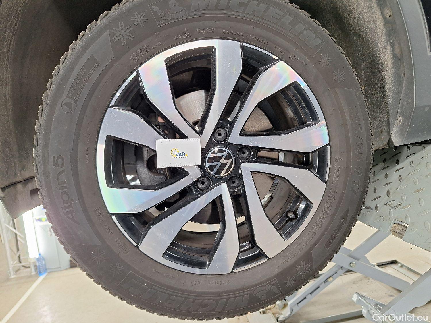  Volkswagen  Tiguan VW,  FL'20, Volkswagen  1.5 TSI 110kW DSG Active 5d #11