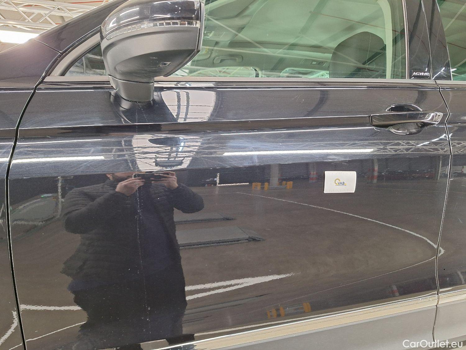  Volkswagen  Tiguan VW,  FL'20, Volkswagen  1.5 TSI 110kW DSG Active 5d #34