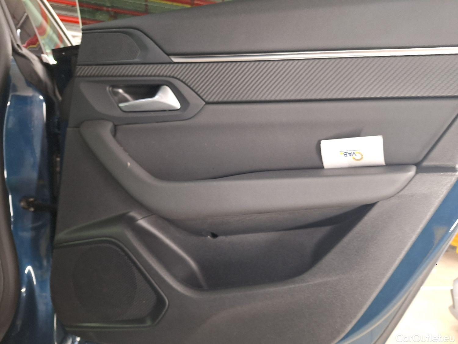  Peugeot  508 Peugeot,  SW '18, Peugeot  SW 1.5 BlueHDi 130 S&S BVM6 Allure 5d #19